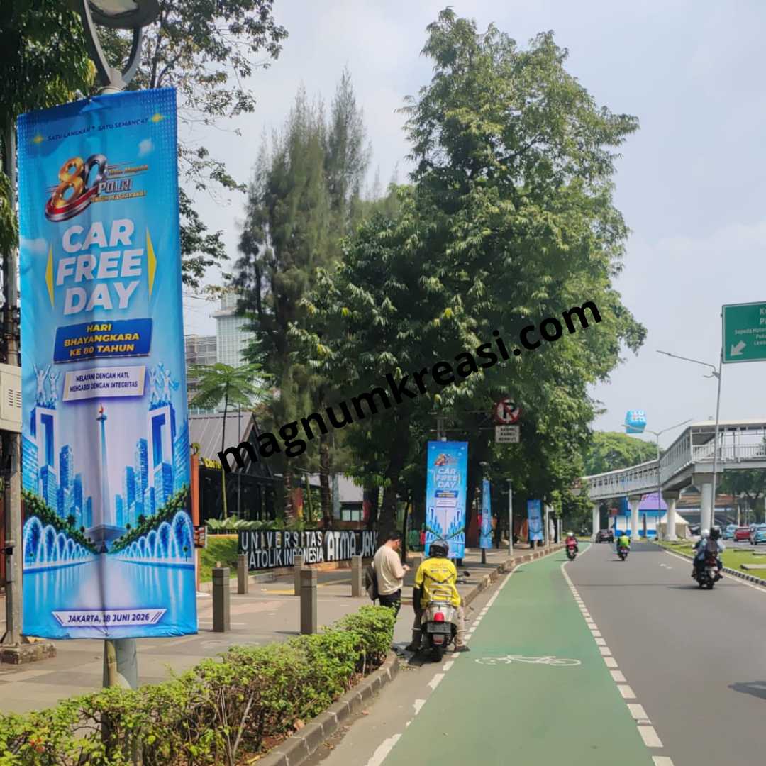Pasang Umbul-Umbul Ca
